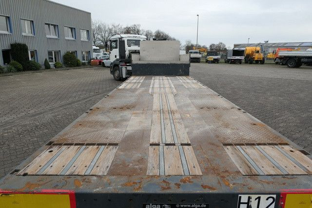 Low loader semi-trailer Fliegl SDS 480, Luft-Lift, Gelenkt, 8.200mm lang, SAF: picture 4