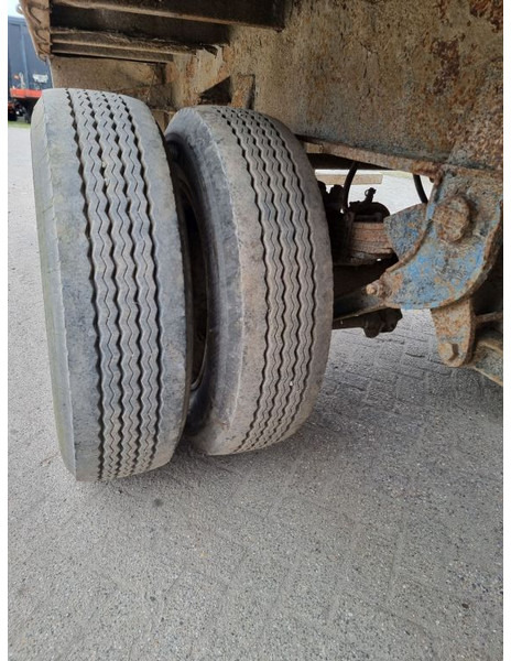 Dropside/ Flatbed semi-trailer Fruehauf STEELSPRING - Drum - 8 tyres: picture 12