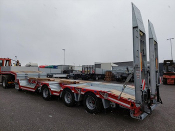 New Low loader semi-trailer for transportation of heavy machinery HUMBAUR HTS30 schräg, 3-Achs Tieflader, Radmulden, Liftachse, Nachlaufachse, Verzinkt,: picture 4