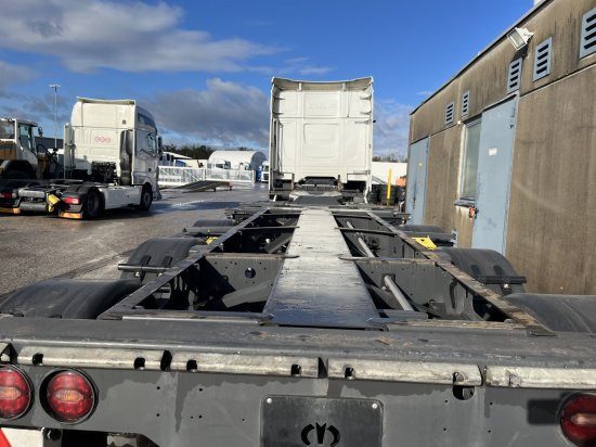 Container transporter/ Swap body semi-trailer Krone SD Containerchassi 1x20ft, 2x20ft , 1x40ft, 1x30ft,1x45ft: picture 15