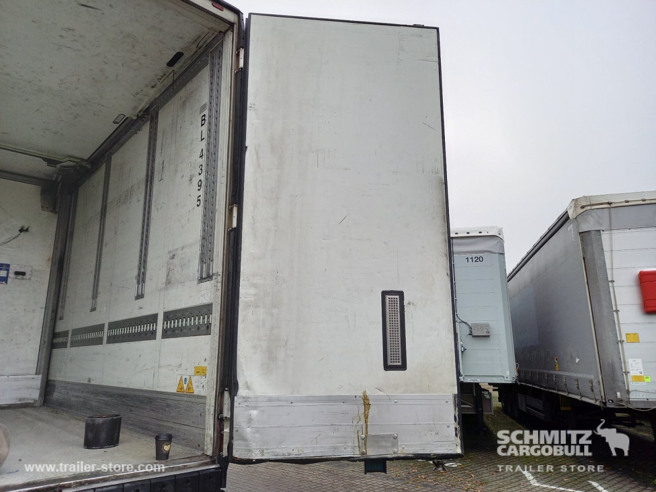 Isothermal semi-trailer SCHMITZ Auflieger Tiefkühler Multitemp Double deck: picture 15