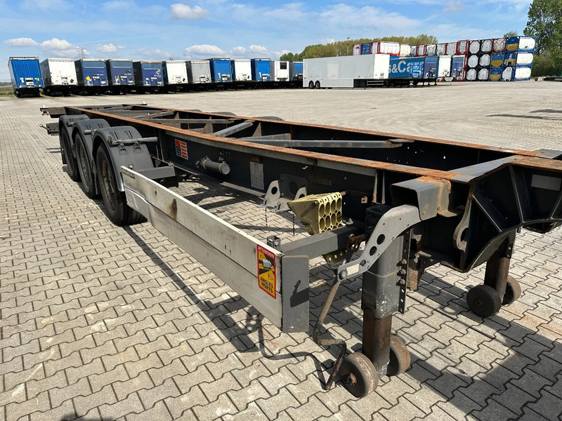 Container transporter/ Swap body semi-trailer Schmitz Cargobull 45FT HC, empty weight: 4.240kg, BPW+drum, NL-chassis, APK: 02/2025, 3x available: picture 14