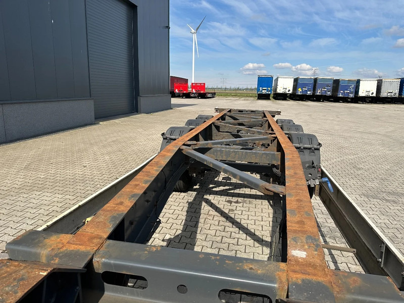 Container transporter/ Swap body semi-trailer Schmitz Cargobull 45FT HC, empty weight: 4.240kg, BPW+drum, NL-chassis, APK: 02/2025, 3x available: picture 9