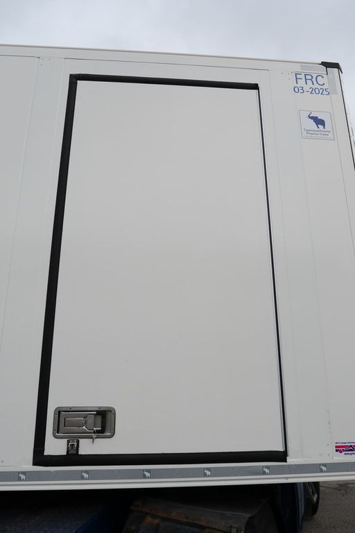 Refrigerator semi-trailer Schmitz Cargobull SKO 24/ BI TEMP / PHARMA / DS / DRP SEITENTÜRE: picture 10