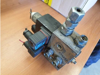 Brake valve HITACHI