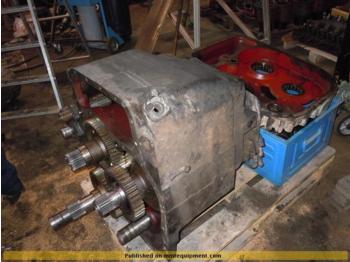 Transmission Fiat Kobelco D350 - Transmission Spare Parts: picture 1