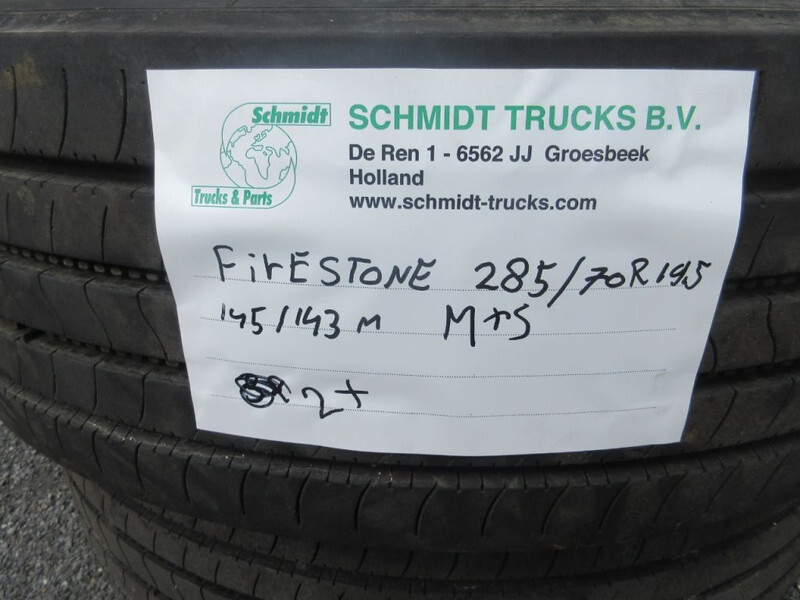 Tire for Truck Firestone 285/70R19,5 145/143  M+S BANDEN MET STAAL WIEL  VOORAS: picture 4