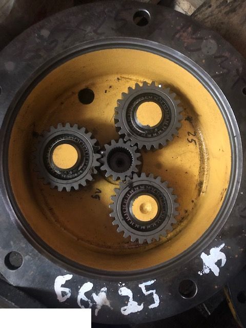 Wheel hub for Agricultural machinery JCB 526-56 - Piasta: picture 4