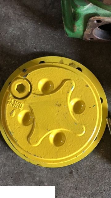 Wheel hub for Agricultural machinery John Deere 3220 - Piasta: picture 4