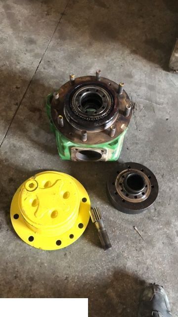 Wheel hub for Agricultural machinery John Deere 3220 - Piasta: picture 3