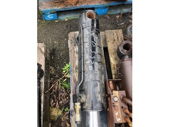 Hydraulic cylinder for Agricultural machinery John Deere 3400 3415 3420 Siłownik Wychyłu Łyżki Zamek: picture 3