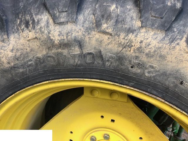 Wheel and tire package for Agricultural machinery John Deere - Koło 520/70 R38: picture 2
