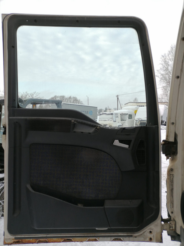 Cab and interior for Truck MAN Cab TG460: picture 10