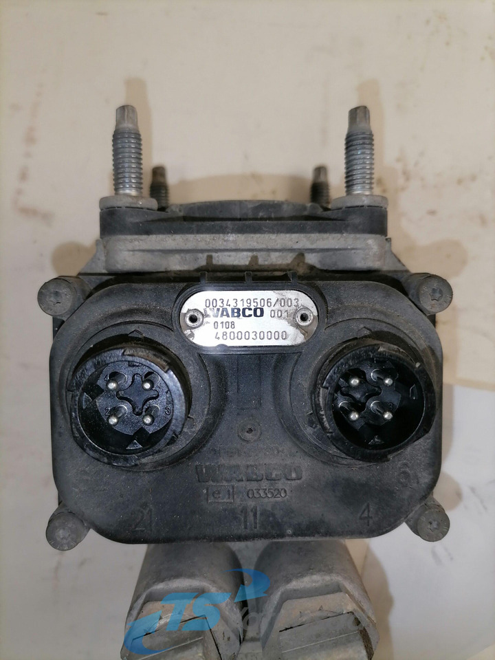 Brake valve for Truck Mercedes-Benz Brake pressure control 0034319506: picture 3