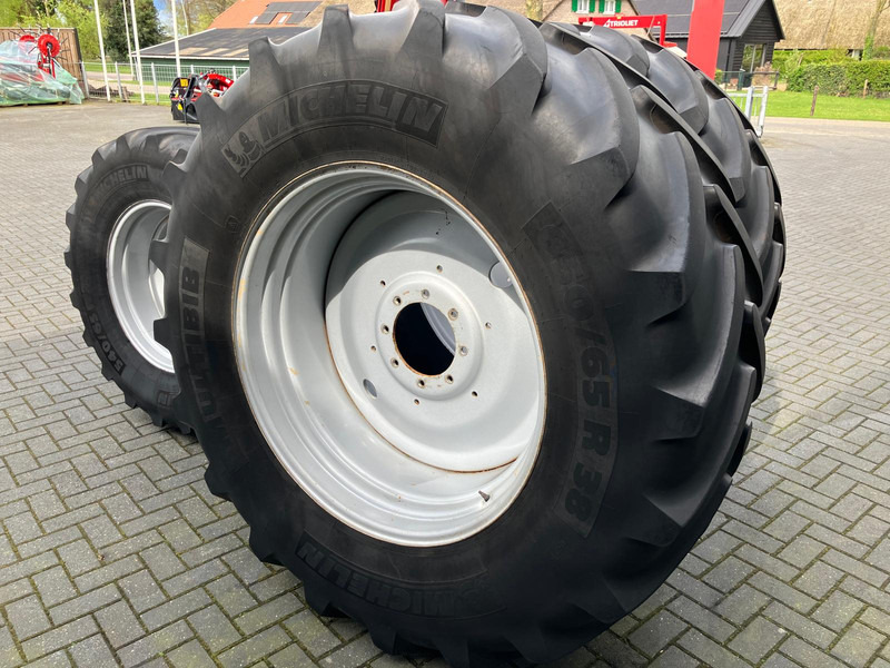 Tire Michelin 540/65R28 + 650/65R38: picture 3
