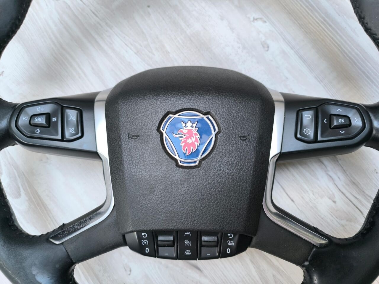 New Steering wheel for Truck NEW GENERATION SCANIA STEERING WHEEL Scania: picture 3