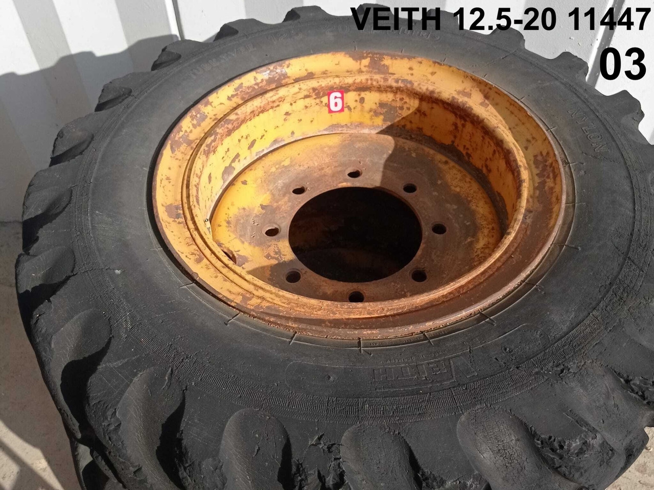 Wheel and tire package PIRELLI 16.00-24: picture 13