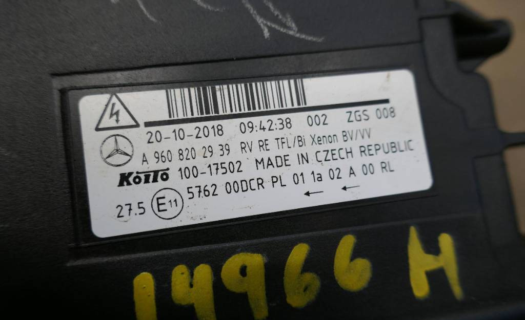 Electrical system for Truck Strålkastare Mercedes Benz Actros: picture 2