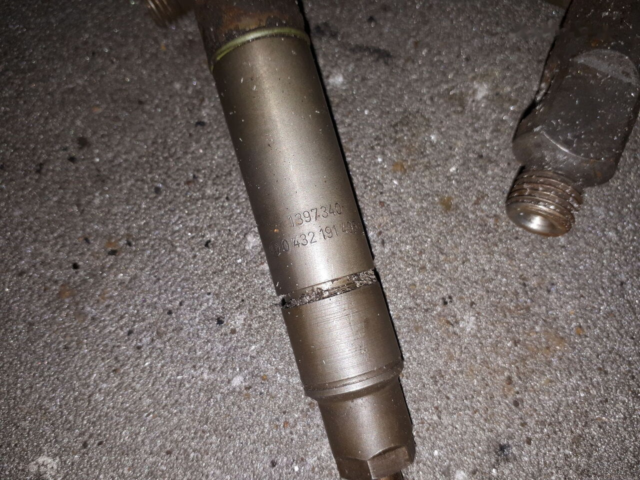 Injector for Bus Volvo DCOOBF / Scania / D10a. D7a . D7C   Volvo B12M: picture 10