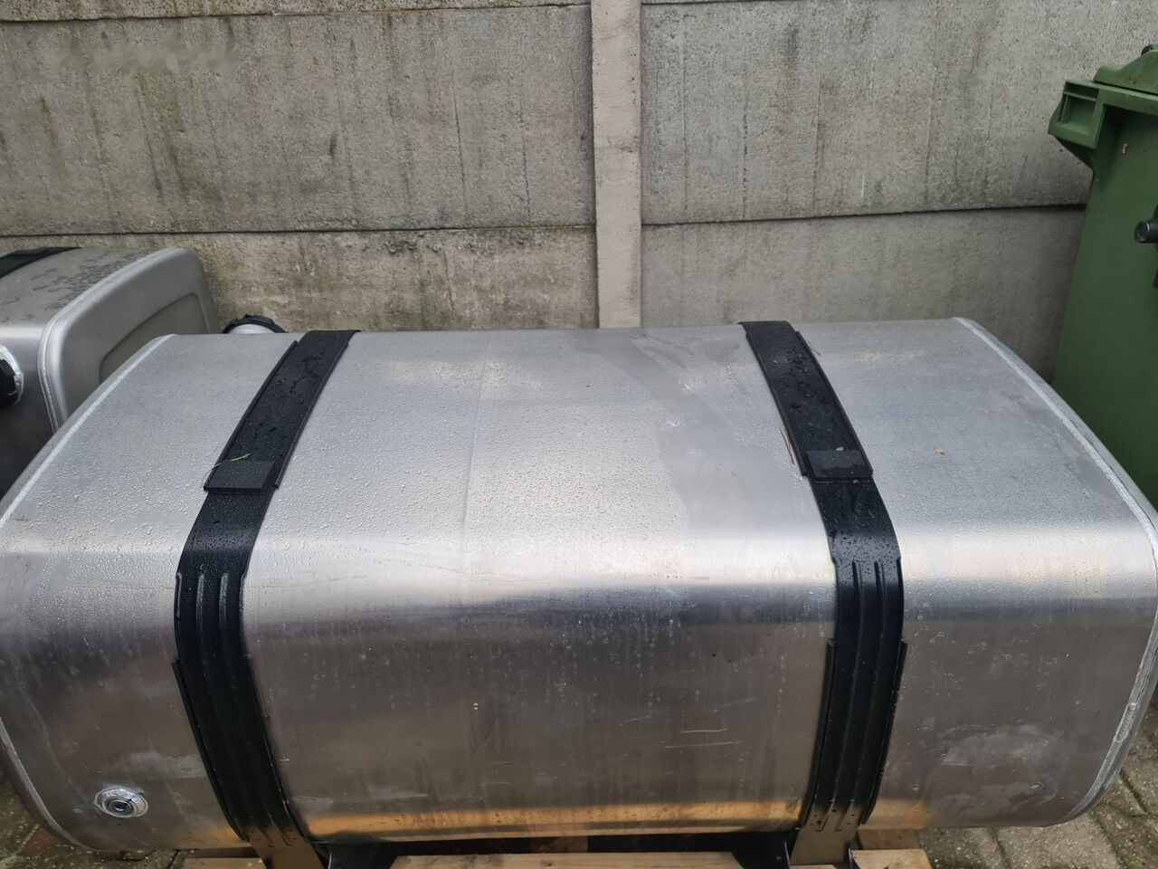 New Fuel tank for Truck Volvo FH4 FM4 FH FMX   Volvo FH FM FH4 FM4 FMX: picture 8