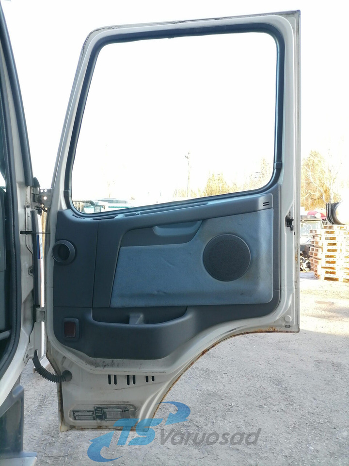 Cab and interior for Truck Volvo Volvo kabiin 85111210: picture 8