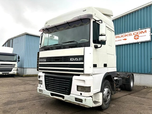 DAF 95.380 XF SPACECAB (EURO 2 (MECHANICAL PUMP & INJECTORS) / ZF16 MANUAL GEARBOX / AIRCONDITIONING) on lease DAF 95.380 XF SPACECAB (EURO 2 (MECHANICAL PUMP & INJECTORS) / ZF16 MANUAL GEARBOX / AIRCONDITIONING): picture 1