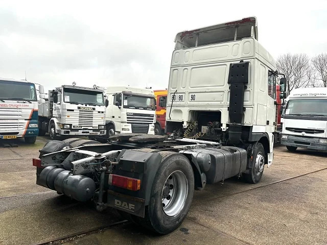 DAF 95.380 XF SPACECAB (EURO 2 (MECHANICAL PUMP & INJECTORS) / ZF16 MANUAL GEARBOX / AIRCONDITIONING) on lease DAF 95.380 XF SPACECAB (EURO 2 (MECHANICAL PUMP & INJECTORS) / ZF16 MANUAL GEARBOX / AIRCONDITIONING): picture 4