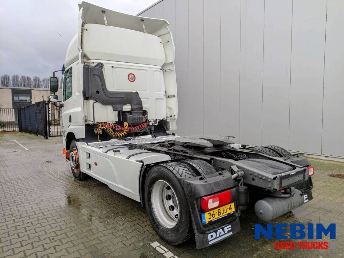 Tractor unit DAF CF 400 4x2 - Spacecab: picture 12