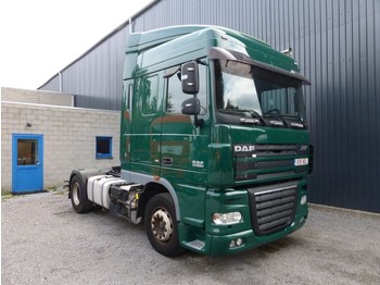 Tractor unit DAF XF105 410 SPACECAB: picture 1