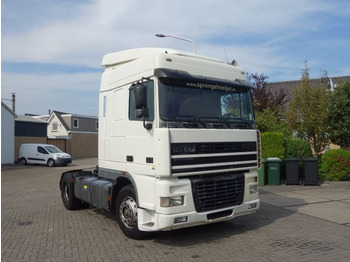 Tractor unit DAF XF 430 EURO3 MANAULE GEAR: picture 2