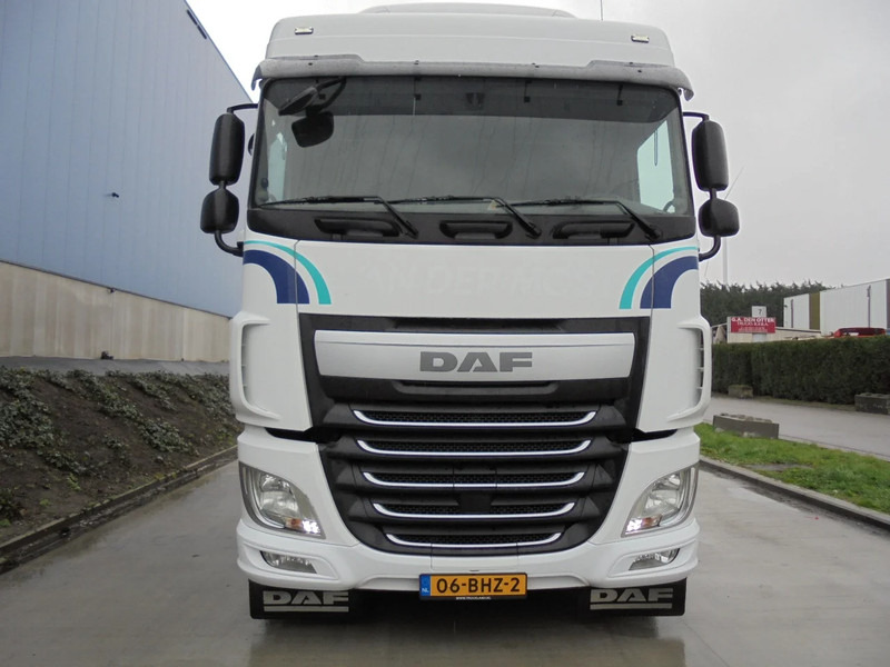 Tractor unit DAF XF 460 6X2 EUR6: picture 2