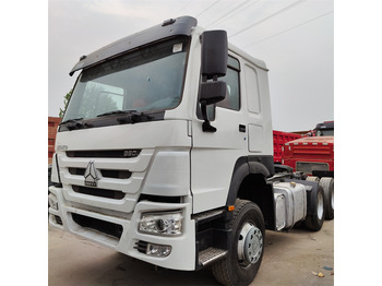 Tractor unit HOWO white-6x4 380hp tractor: picture 2