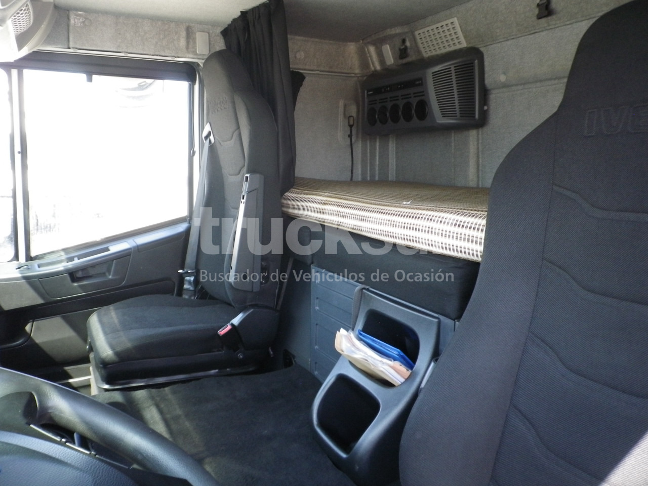 Tractor unit IVECO AT440T/FP-CT  PORTACOCHES: picture 10