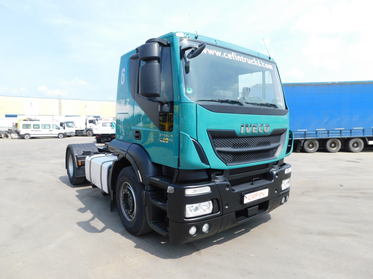 Tractor unit Iveco At440tp: picture 2