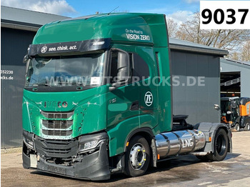 Tractor unit IVECO S-WAY