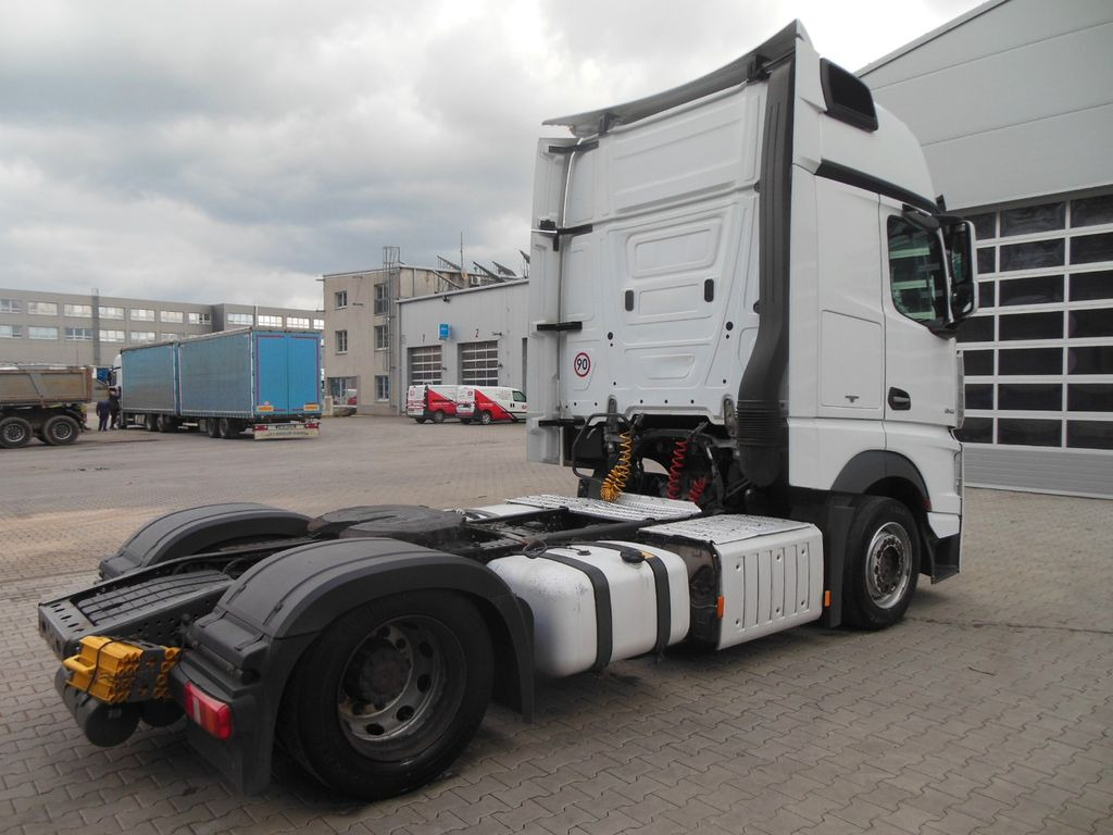 Tractor unit Mercedes-Benz ACTROS 1848 LOWDECK, GIGA SPACE: picture 3