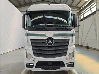 Tractor unit Mercedes-Benz Actros 1843 PTO / AIRCO: picture 2