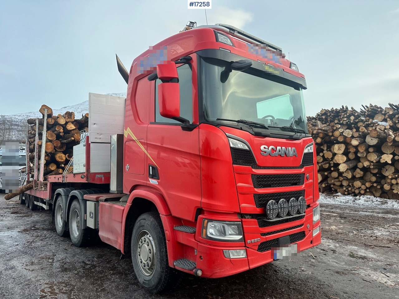 Tractor unit Scania R650: picture 9