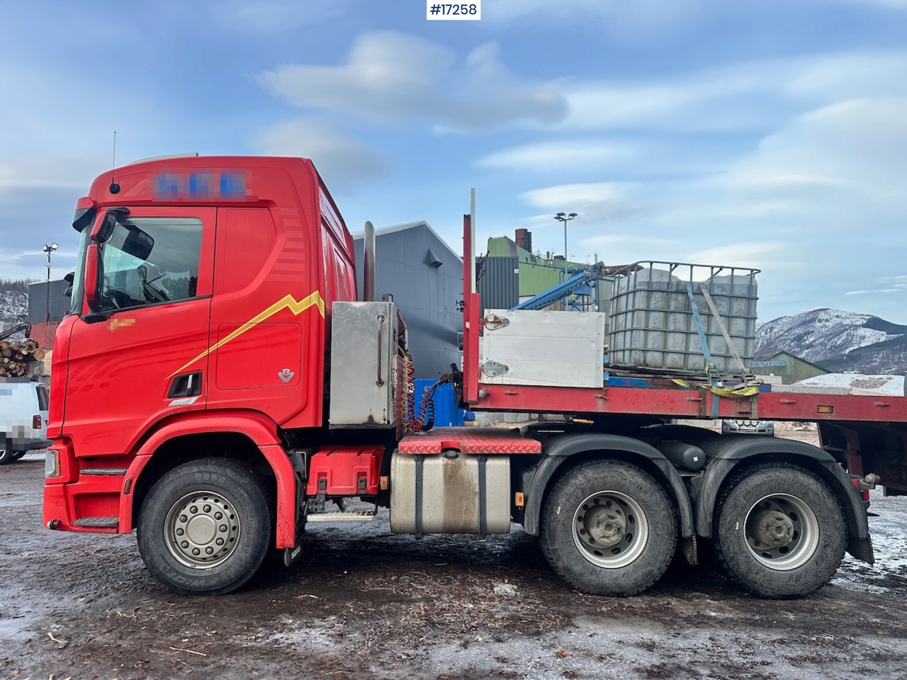 Tractor unit Scania R650: picture 4