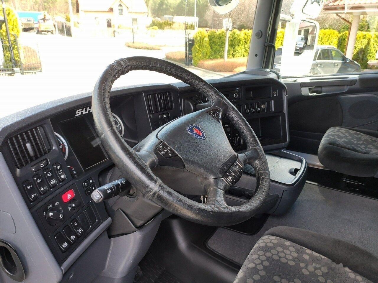 Tractor unit Scania R 450: picture 29