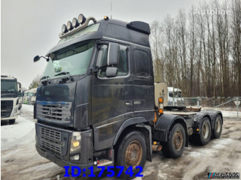 Tractor unit Volvo FH16 660 8x4: picture 1
