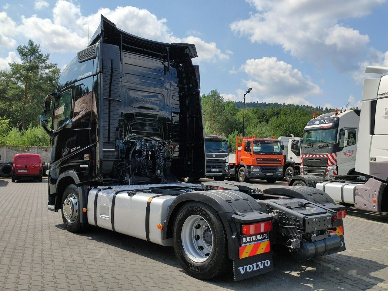 Tractor unit Volvo FH4 500: picture 18