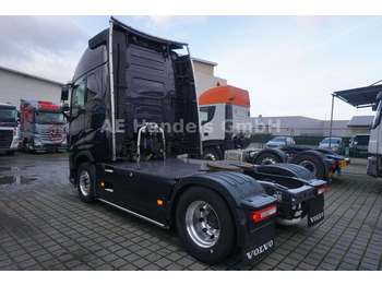 Tractor unit Volvo FH 750 Globe XL*VEB+/ACC/LDW/Stanklima/Xenon/LED: picture 2