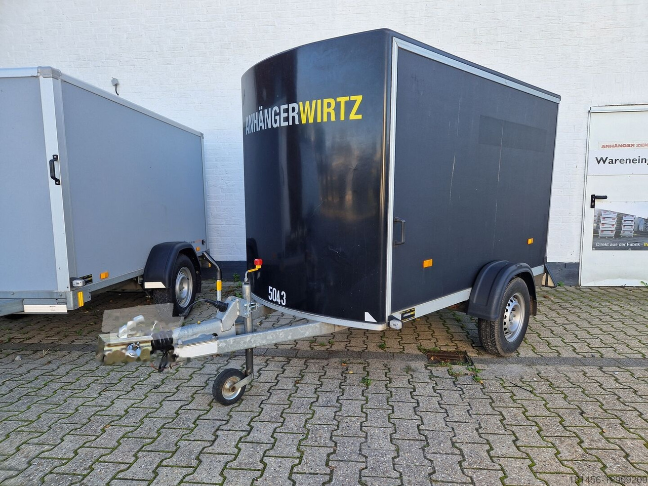 Closed box trailer Cheval Liberté Kofferanhänger 200cm Gesamthöhe Hecktür gebraucht gebremst 750kg: picture 8