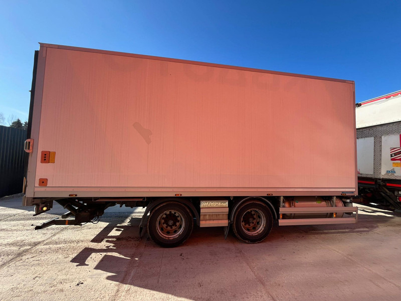 Refrigerator trailer HFR KK 18 THERMOKING CO2 / BOX L=7040 mm: picture 4