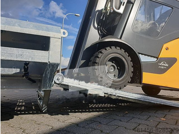 New Car trailer HULCO Maschinen und Bagger Transporter in großer Auswahl: picture 2