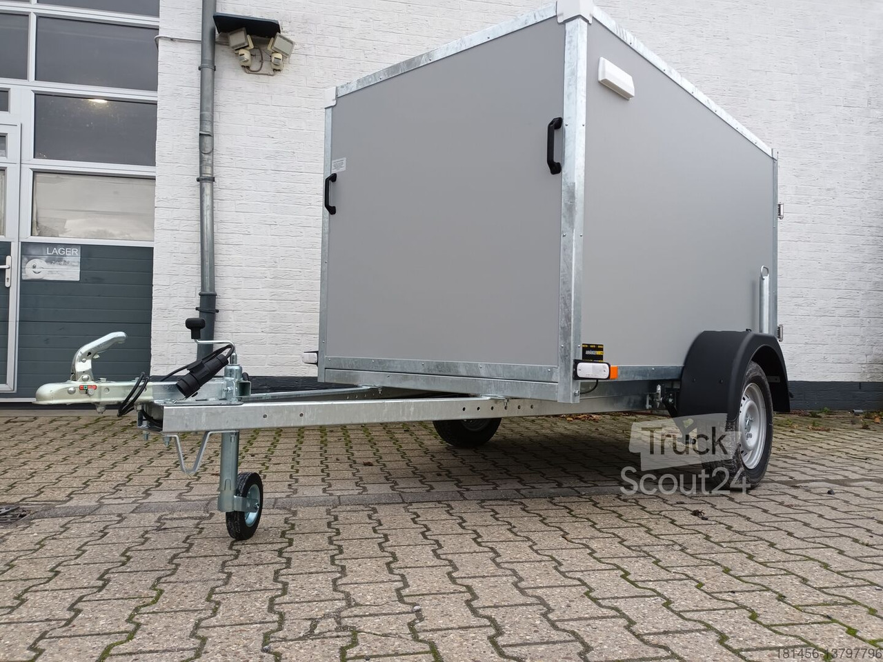 New Closed box trailer kompakter Koffer grauweiß Gesamthöhe 185cm 750kg mit Stützrad Stützen Zurrsystem 100km/H: picture 9