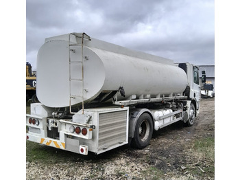 Tank truck for transportation of fuel DAF 75CF270: picture 3