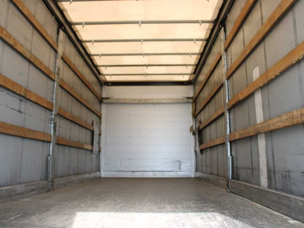 Curtainsider truck DAF LF 250 FA, HYDRAULIC LIFT, EURO 6: picture 6