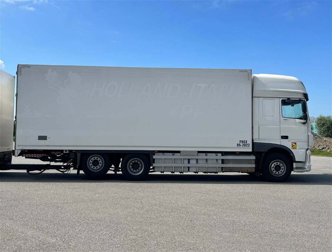Refrigerator truck DAF XF 460 FAR Combi Euro 6 TOP Condition Holland Truck 50 CC: picture 8